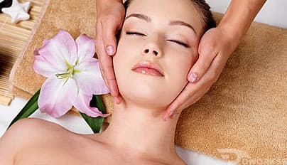 اقدم جميع خدمات التجميل